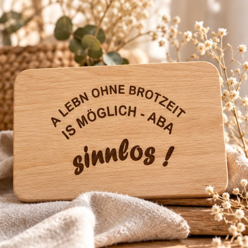 Dekoratives Holzbrett mit Brotzeit-Spruch – individuelle Holzdeko