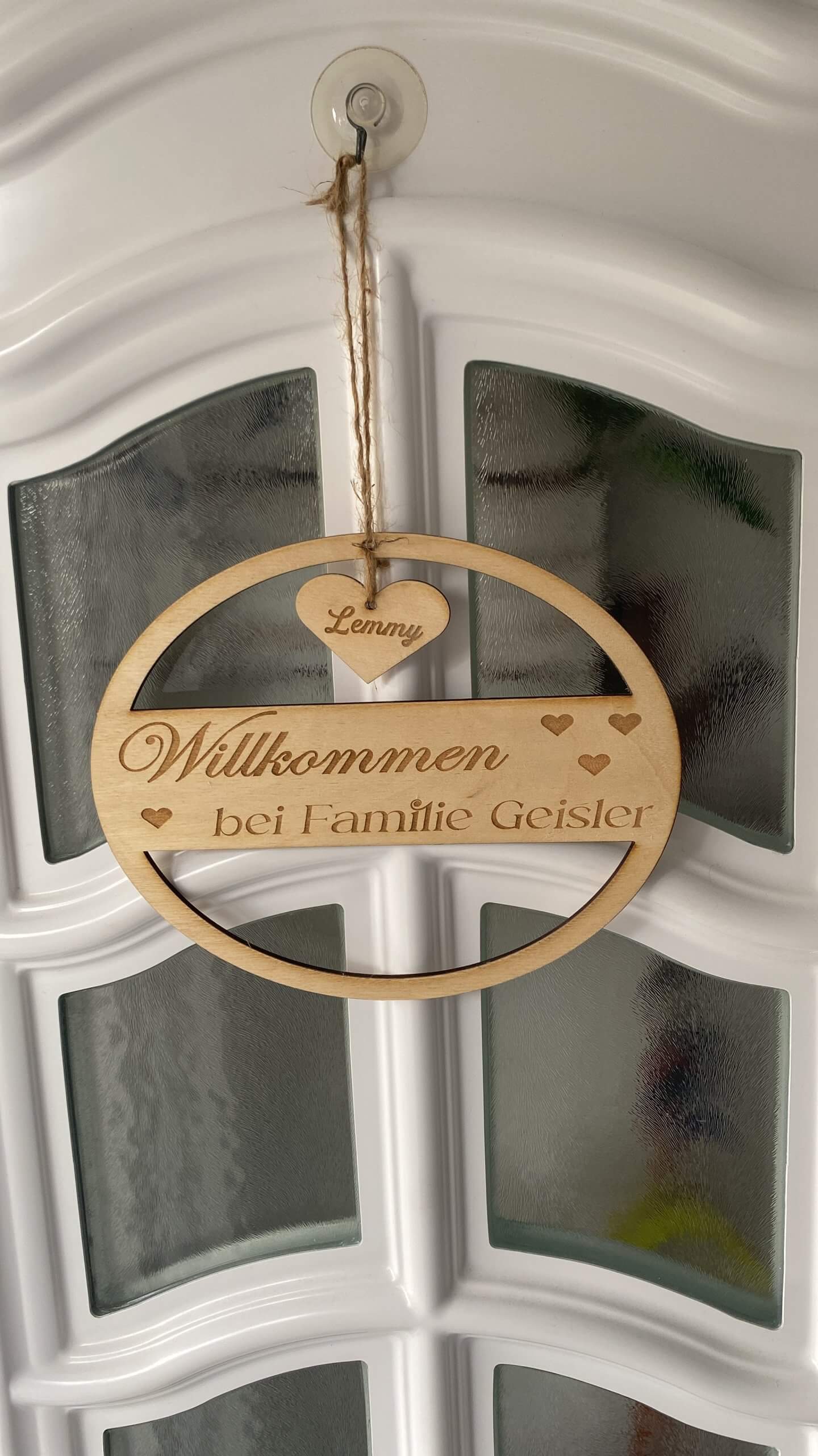 Personalisiertes Familienschild / Türschild aus Holz