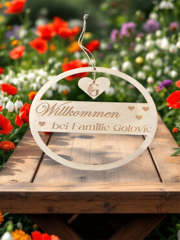 Personalisiertes Familienschild / Türschild aus Holz