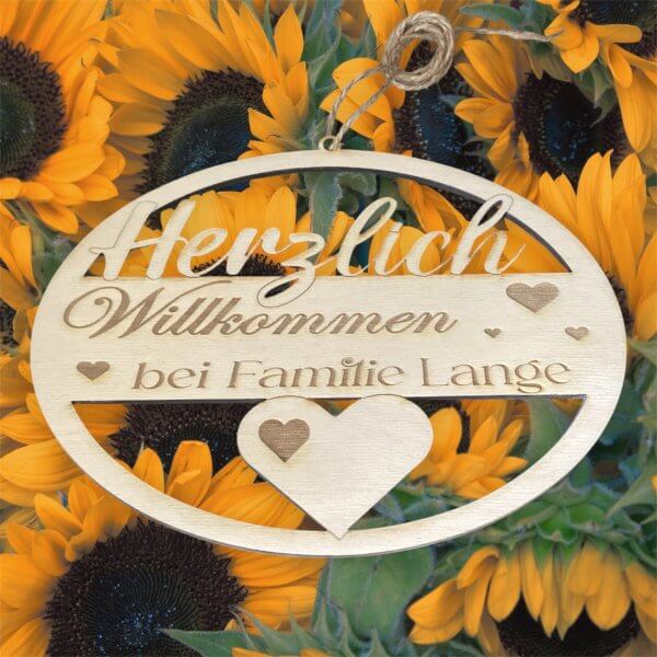 Personalisiertes Familienschild / Türschild aus Holz – Bild 3